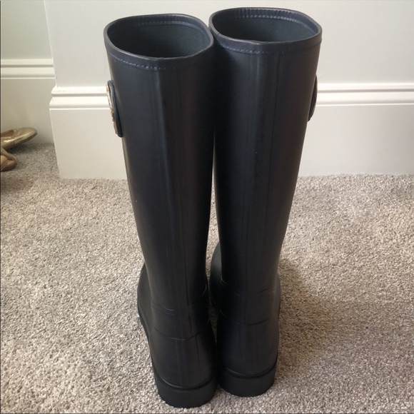 NWT Tory Burch Logo Rubber Rain Boots - Picture 11 of 14